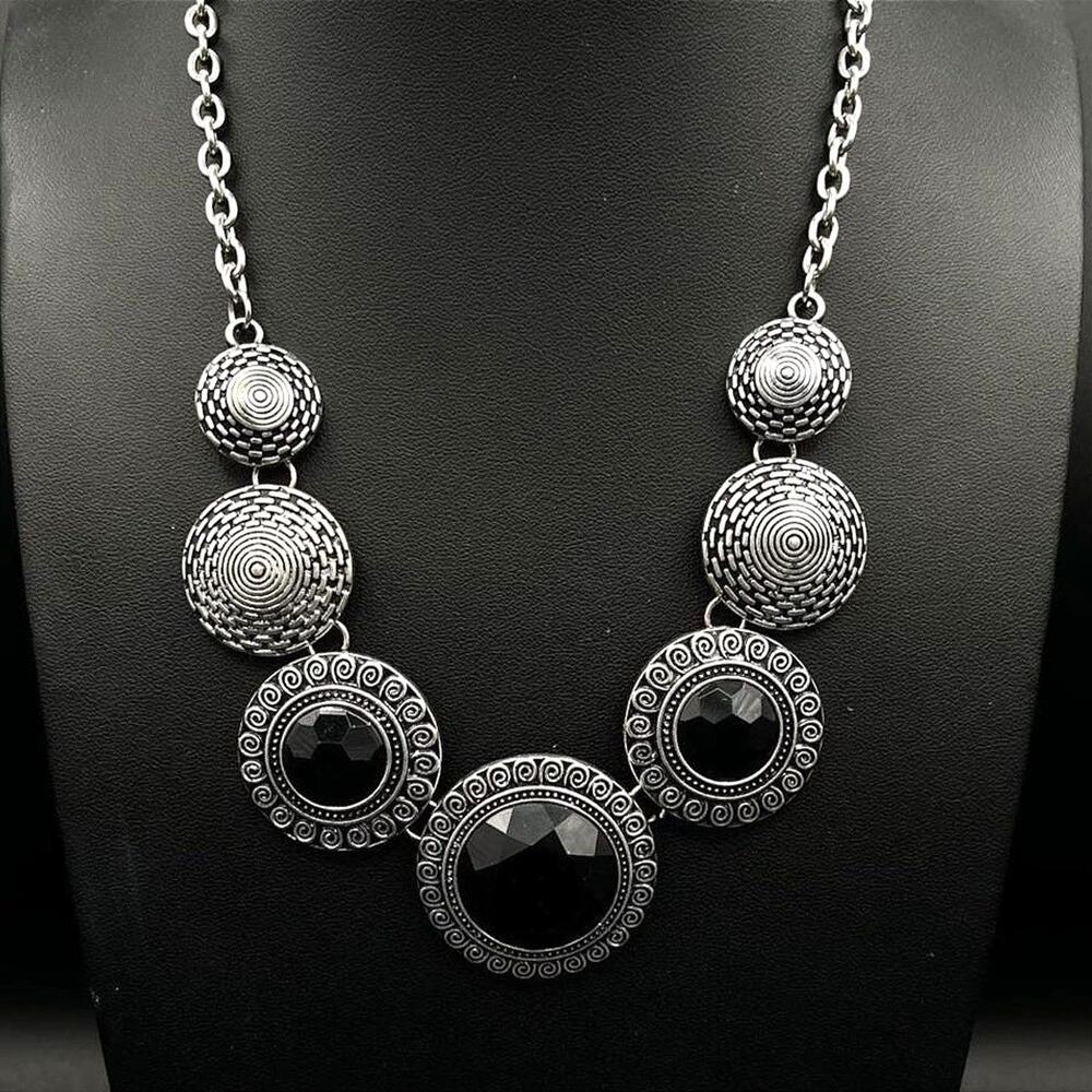 Vintage Paparazzi Necklace & Earrings Set Silver Tone Black Statement Jewelry